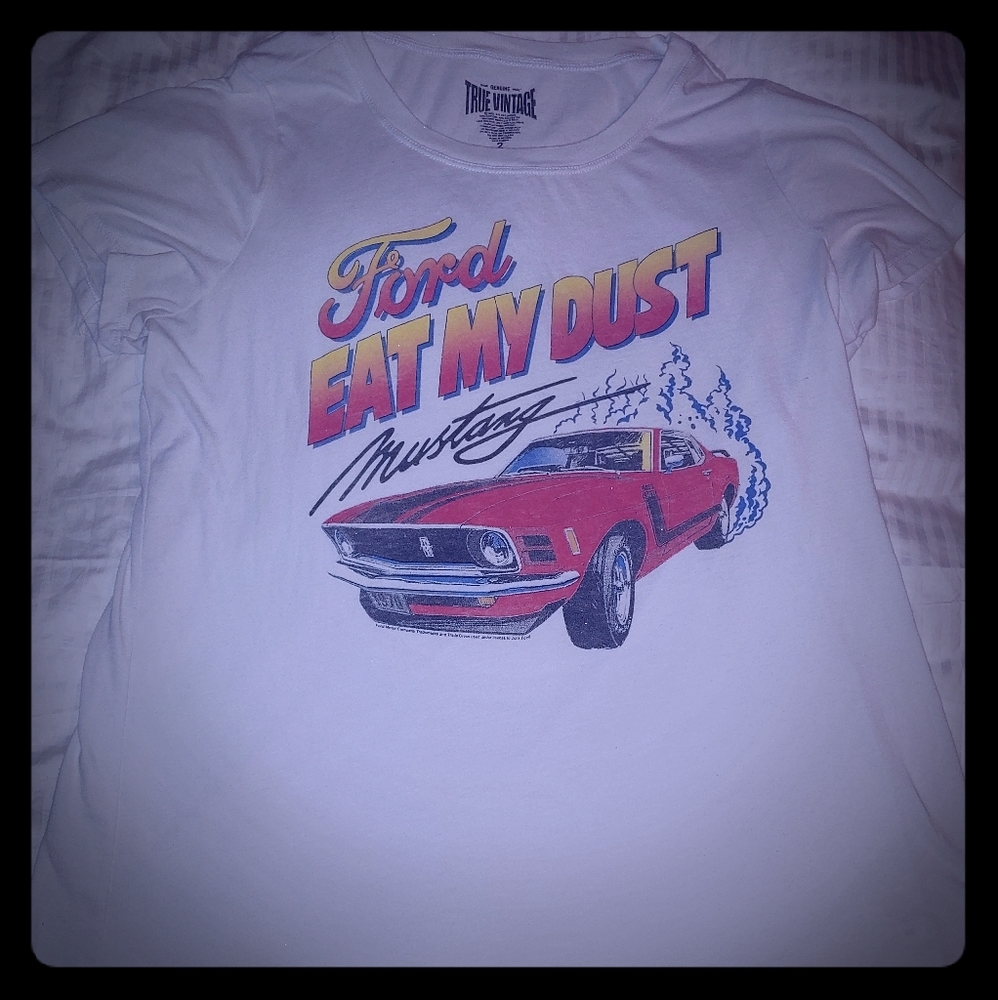 Torrid ford mustang tee shirt size 2X
